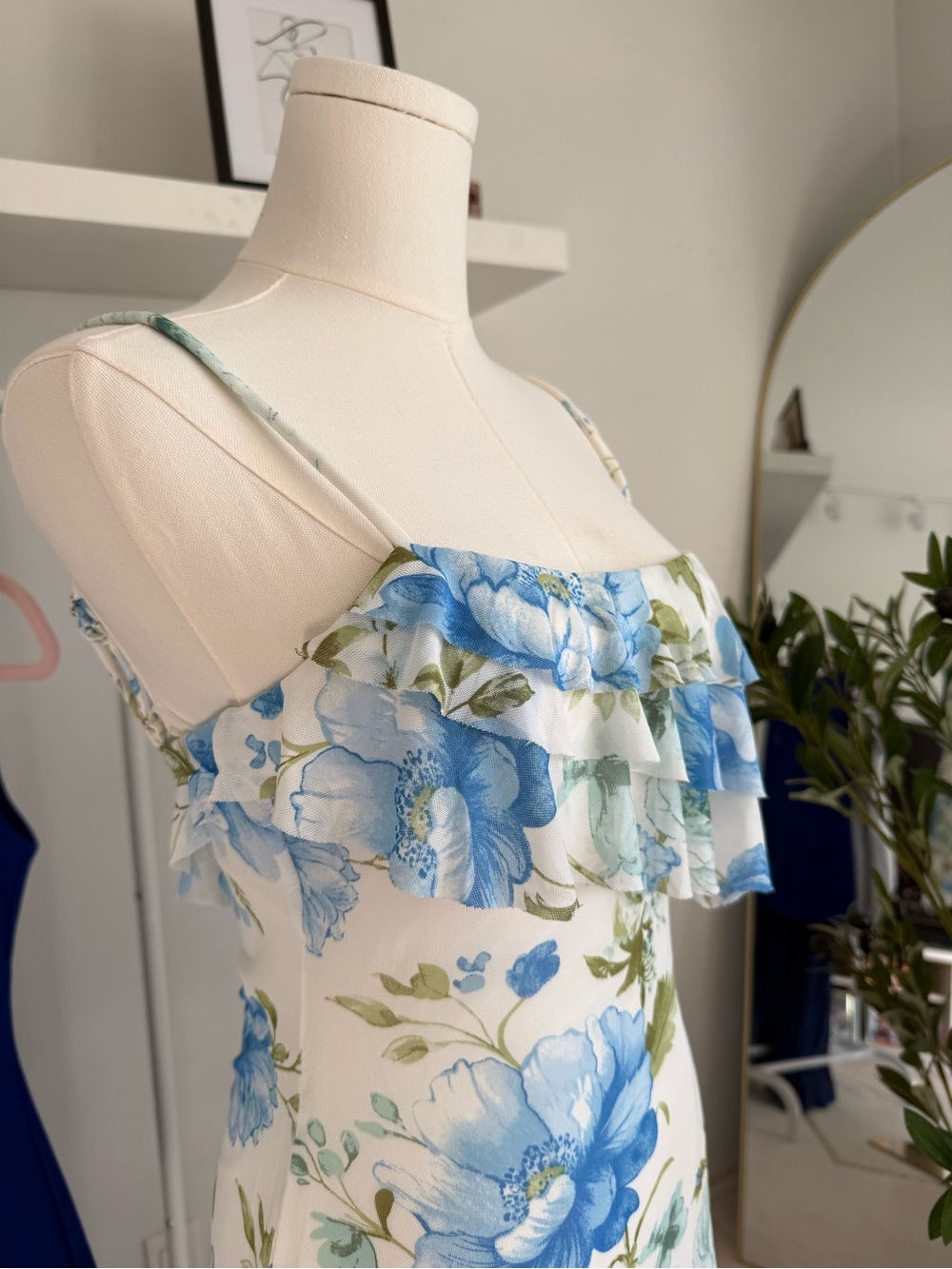 Floral Ruffle Mini Dress - Picture 8 of 9